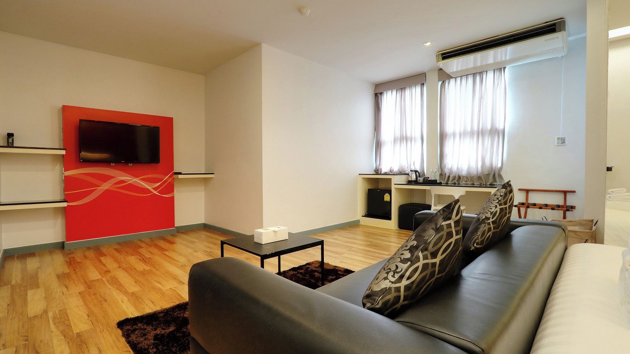Photo of Bedroom in Phra Khanong Nuea