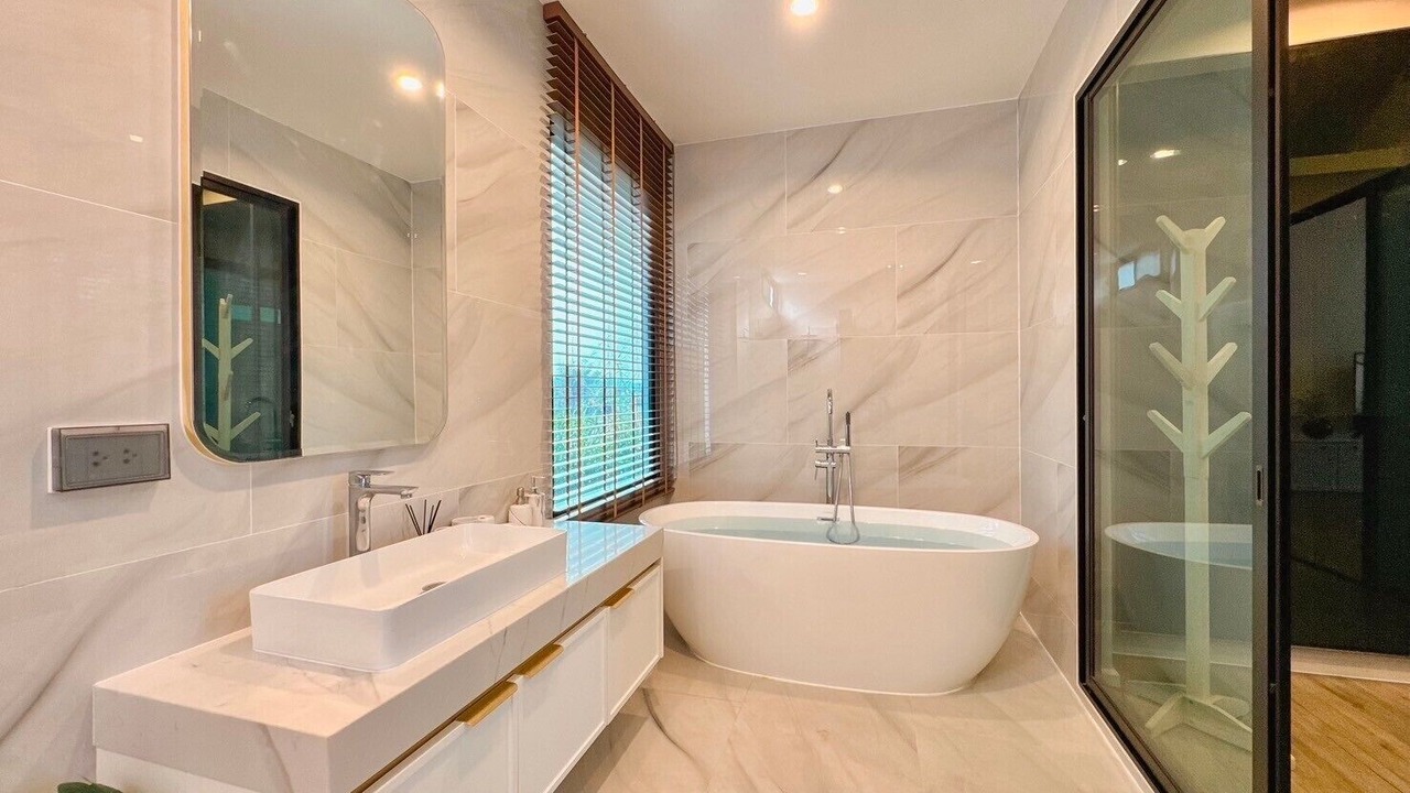 Photo of Bathroom in Pong Ta Long