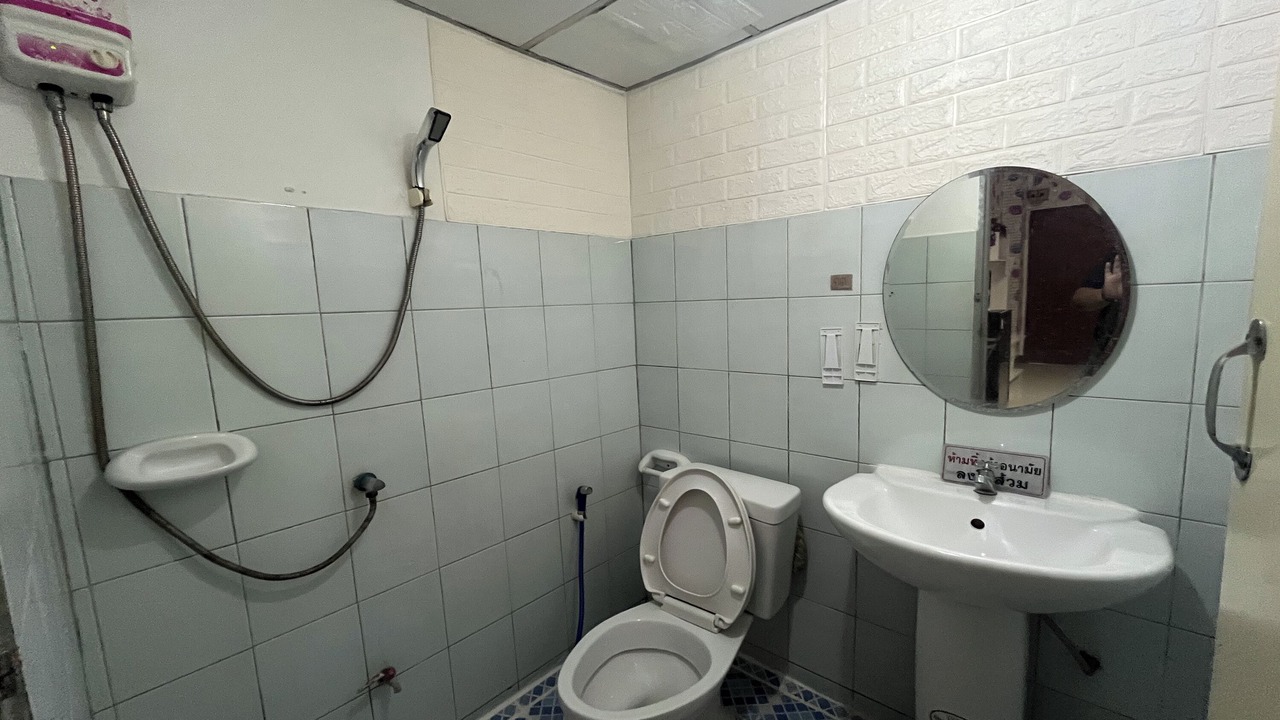 Photo of Bathroom in Khlong Chan