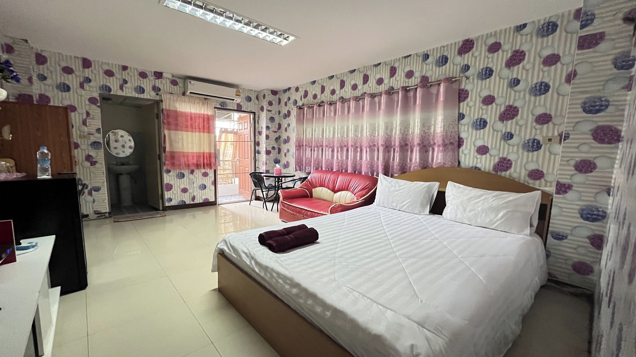 Photo of Bedroom in Khlong Chan