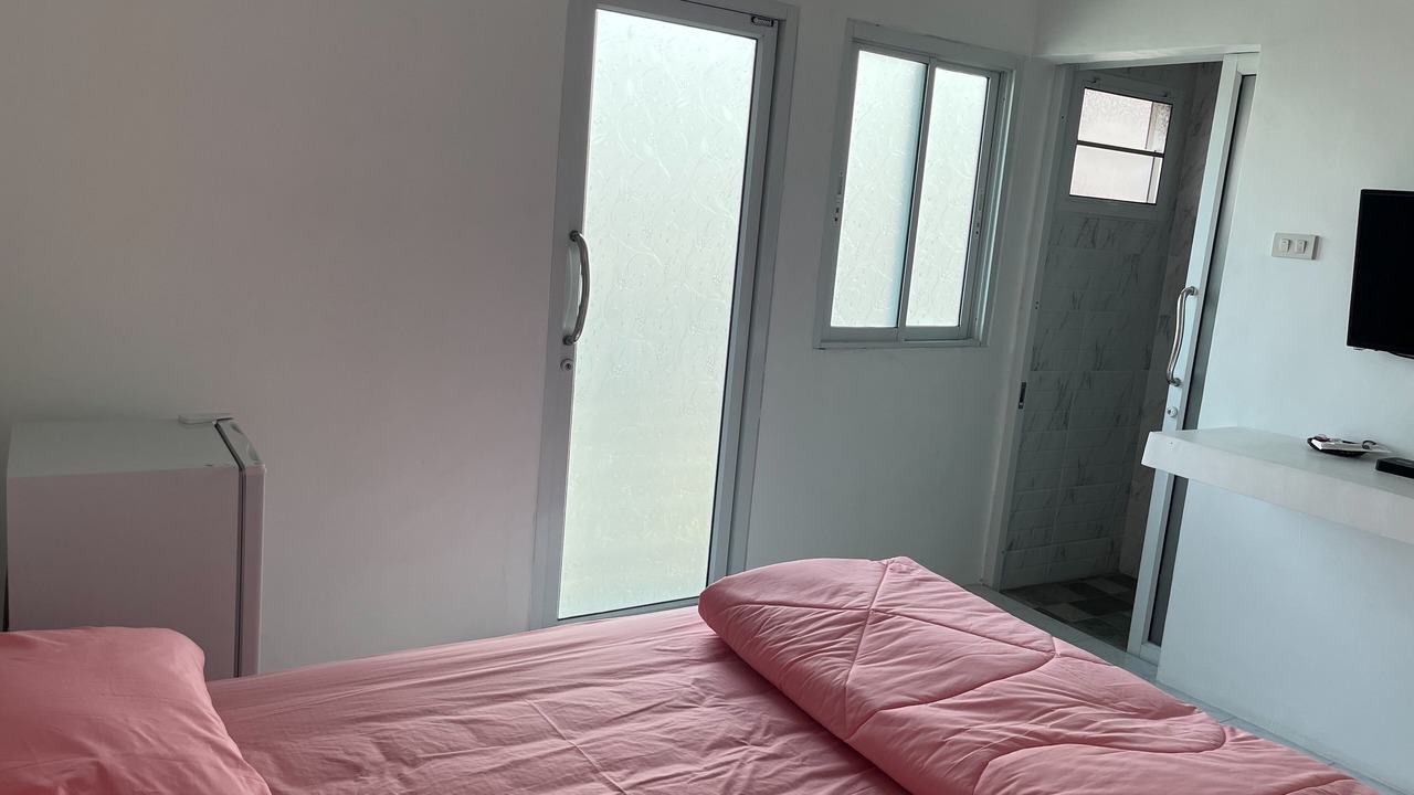 Photo of Patio Balcony in Don Muang