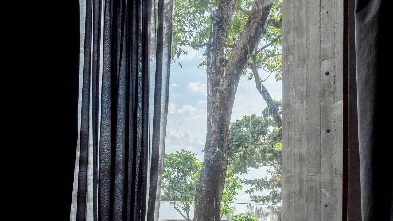 Photo of Bedroom in Ang Thong