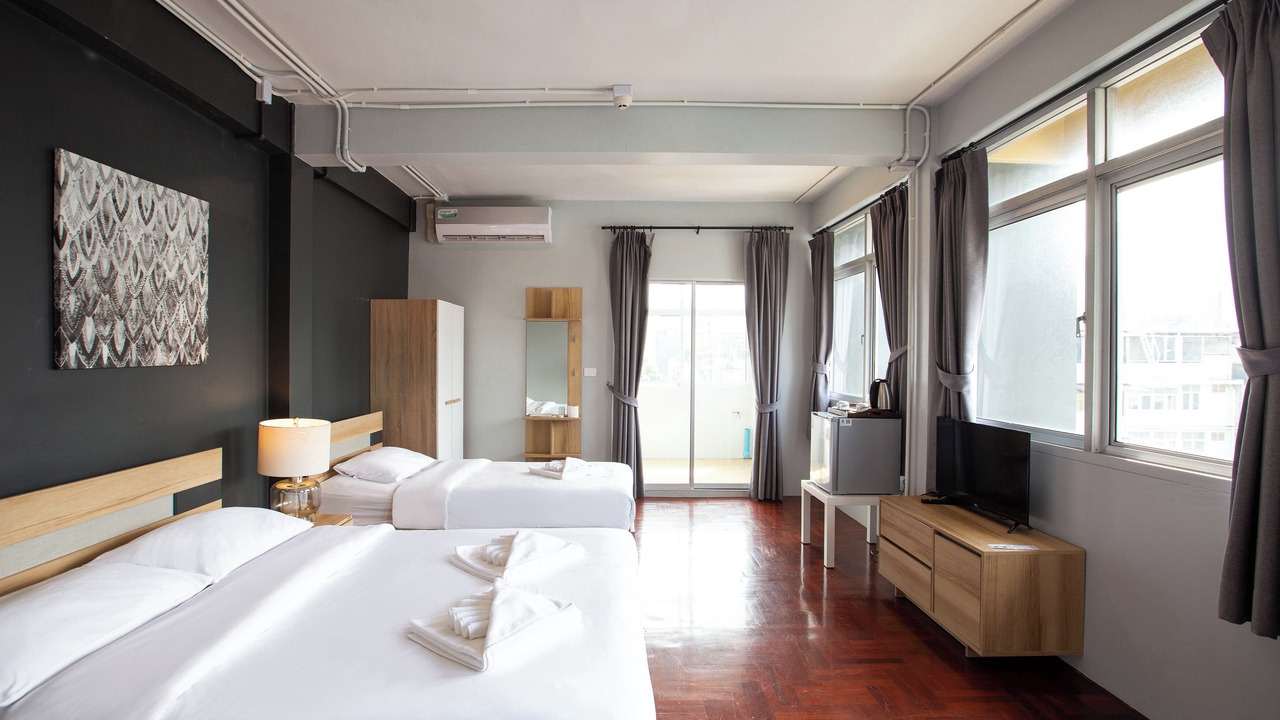 Photo of Bedroom in Si Phraya