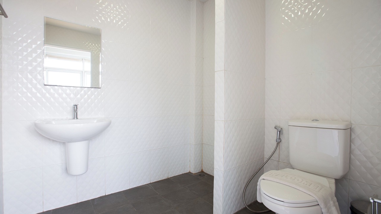 Photo of Bathroom in Si Phraya