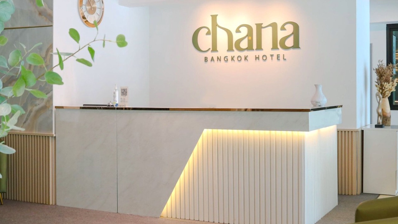 Photo of Outdoor in Khanna Yao