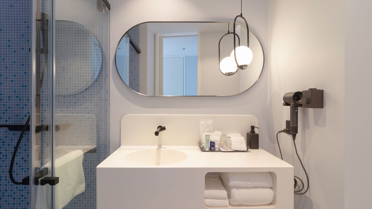Photo of Bathroom in Thanon Phaya Thai