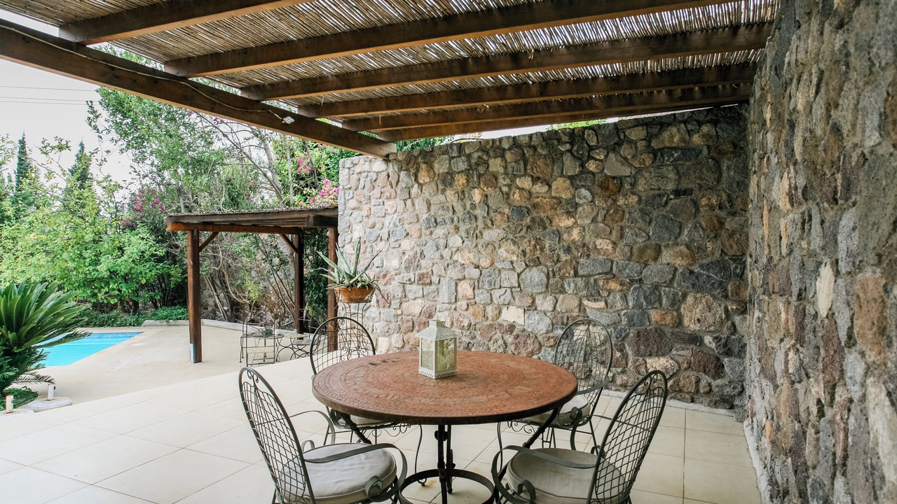 Photo of Outdoor in Perdhika