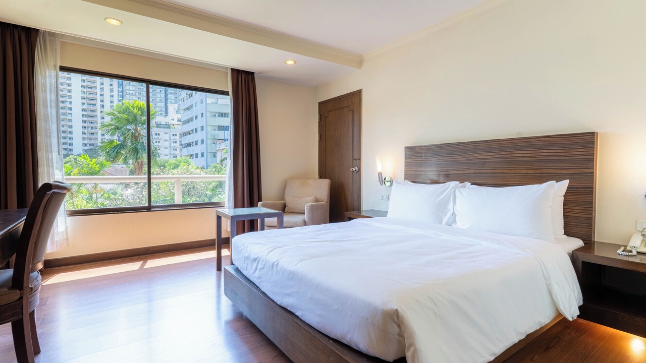 Photo of Bedroom in Khlong Tan