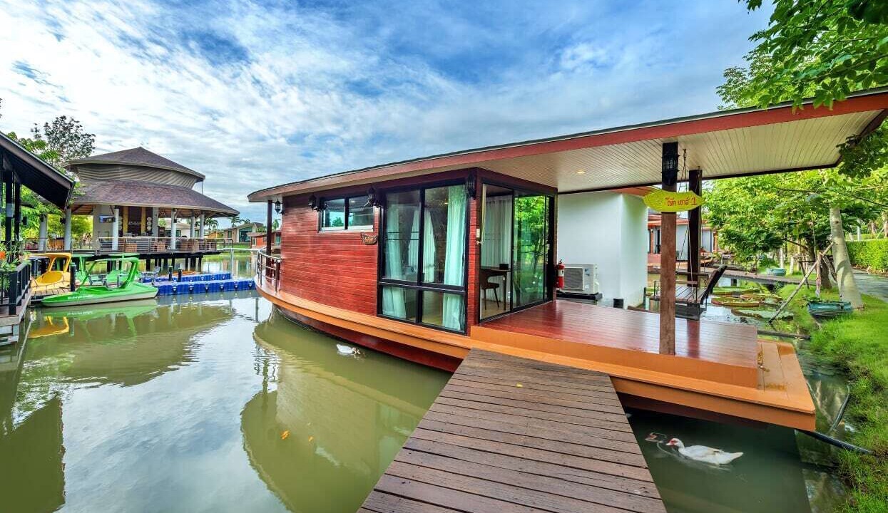 Photo of Outdoor in Nakhon Chai Si