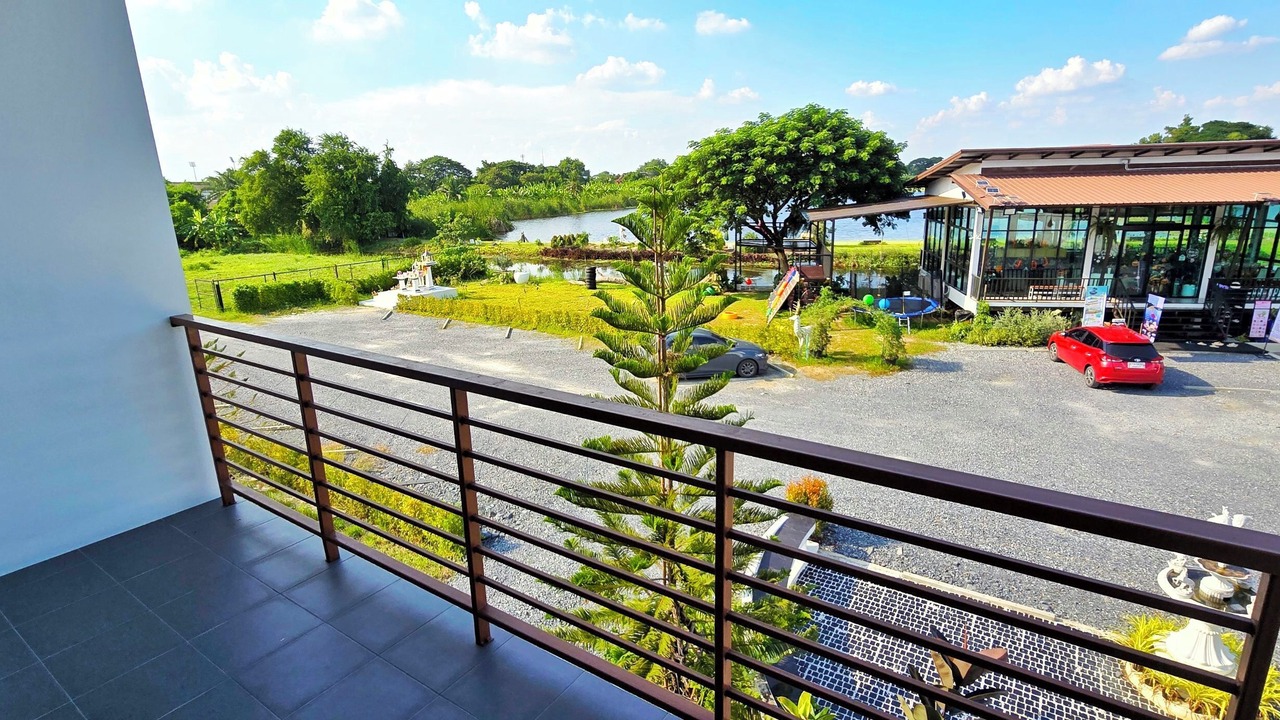 Photo of Patio Balcony in Bang Phai
