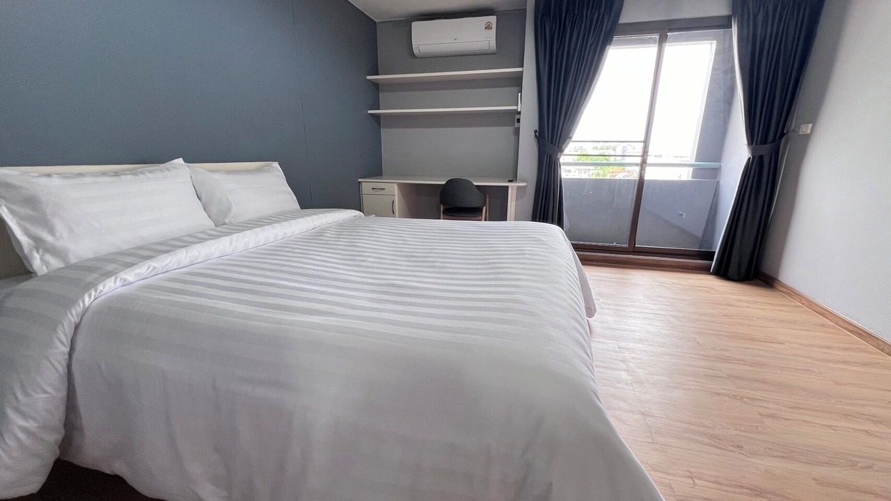 Photo of Bedroom in Ramkhamhaeng