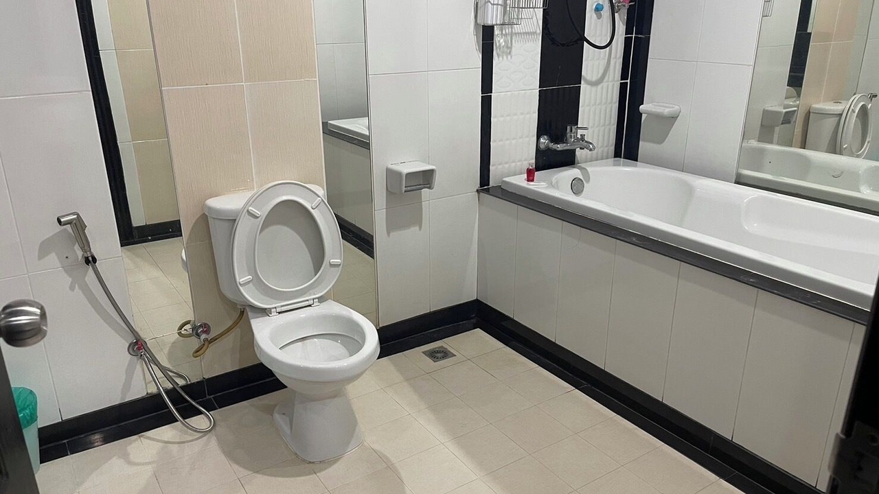 Photo of Bathroom in Pak Nakhon