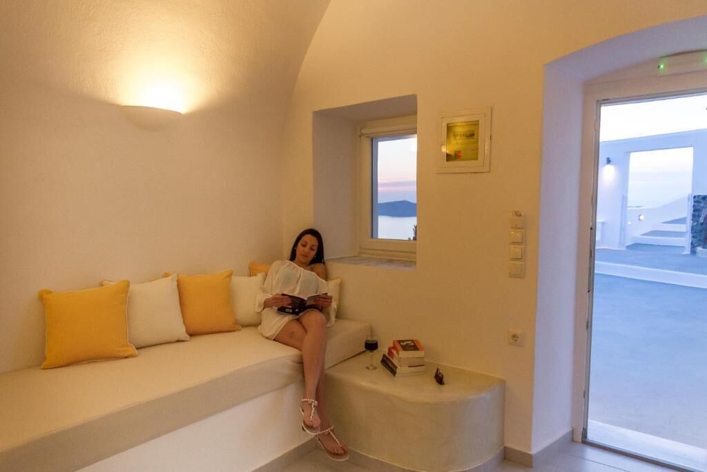 Photo of Others in Fira