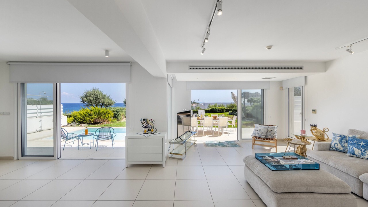 Photo of Livingroom in Pernera