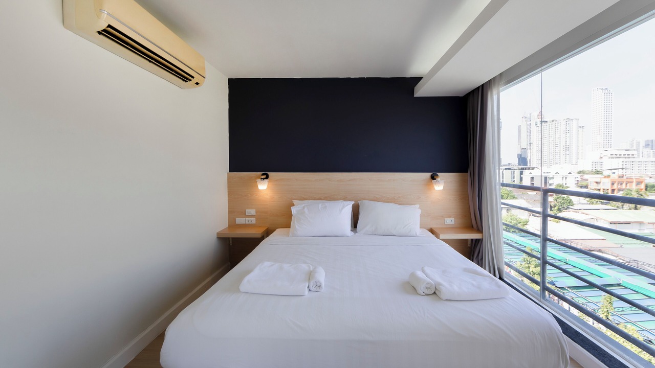 Photo of Bedroom in Phra Khanong