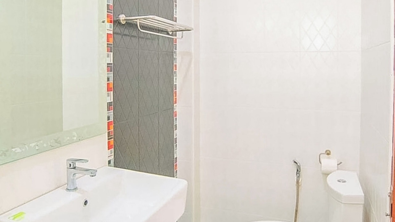 Photo of Bathroom in Uthai Thani