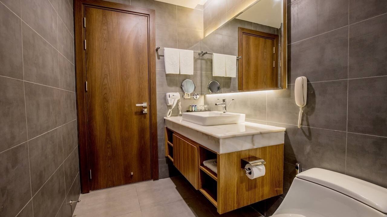 Photo of Bathroom in Tuol Kouk