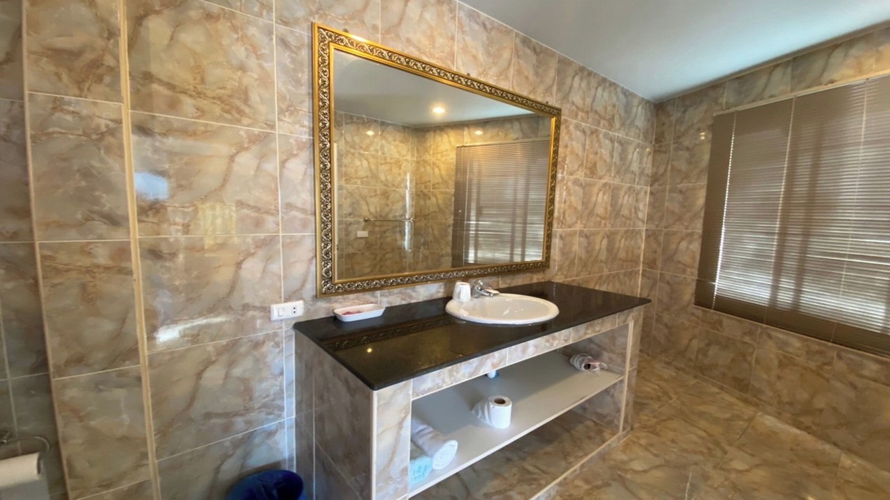 Photo of Bathroom in Sanuan