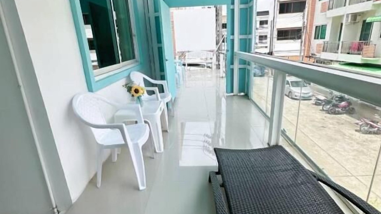 Photo of Patio Balcony in Nanai Road