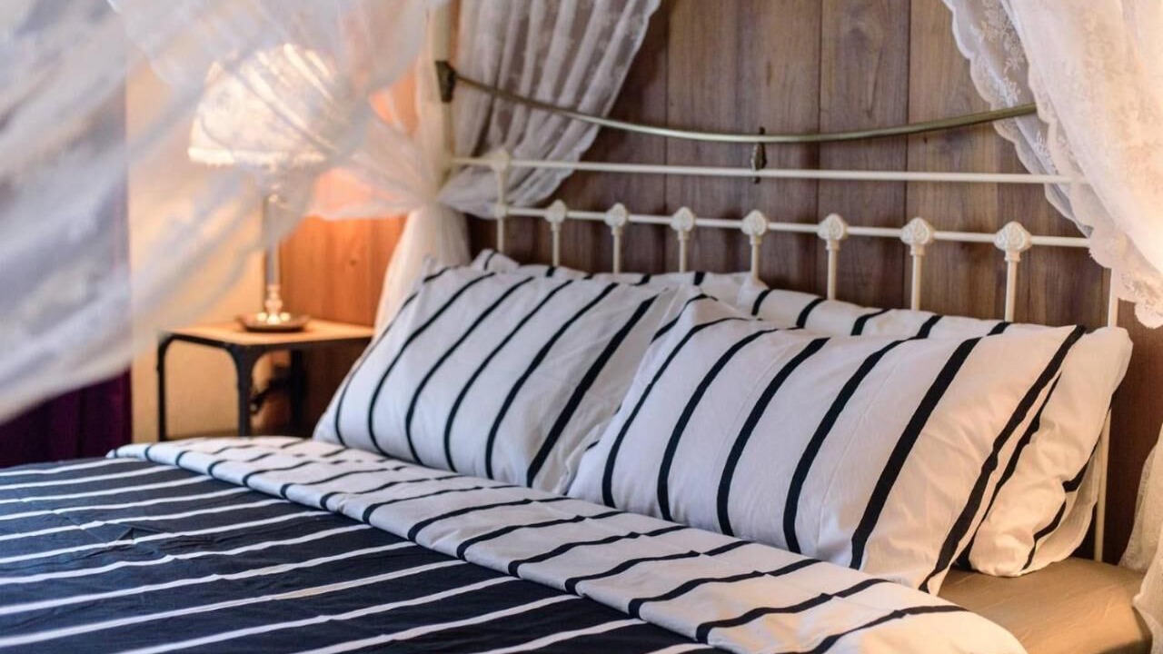 Photo of Bedroom in Amphawa