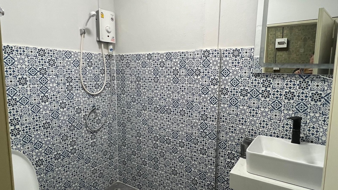 Photo of Bathroom in Rama 9