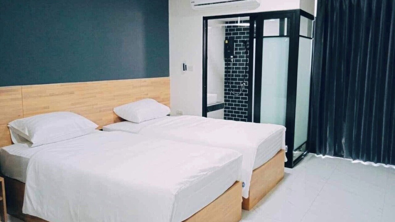 Photo of Bedroom in Khanna Yao