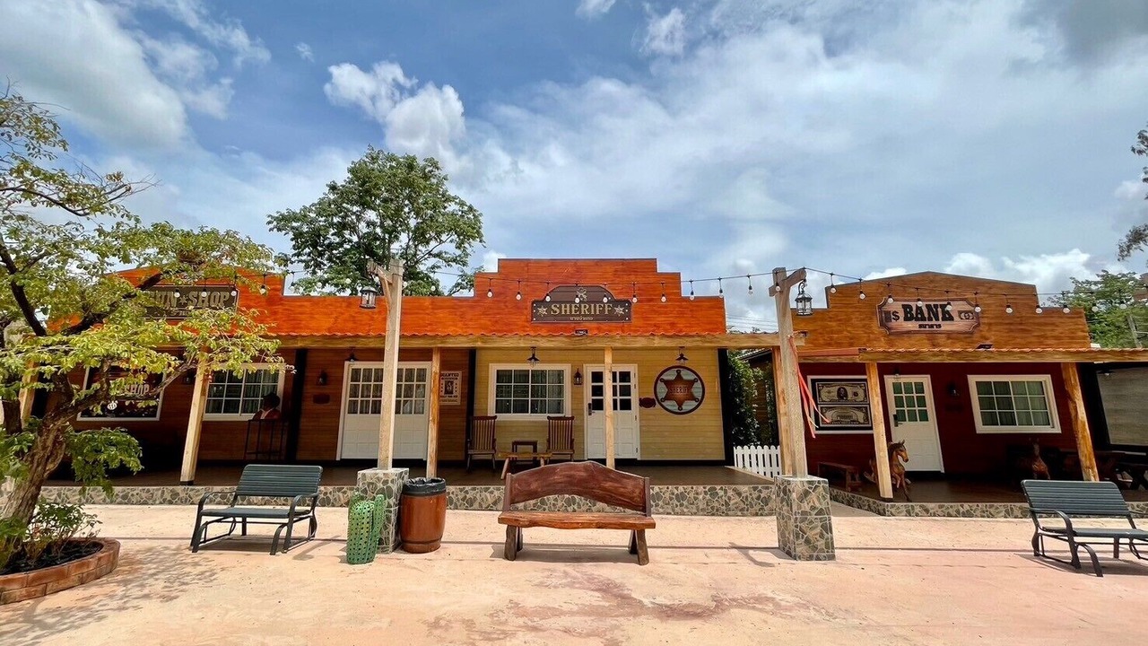 Photo of Outdoor in Phaya Yen