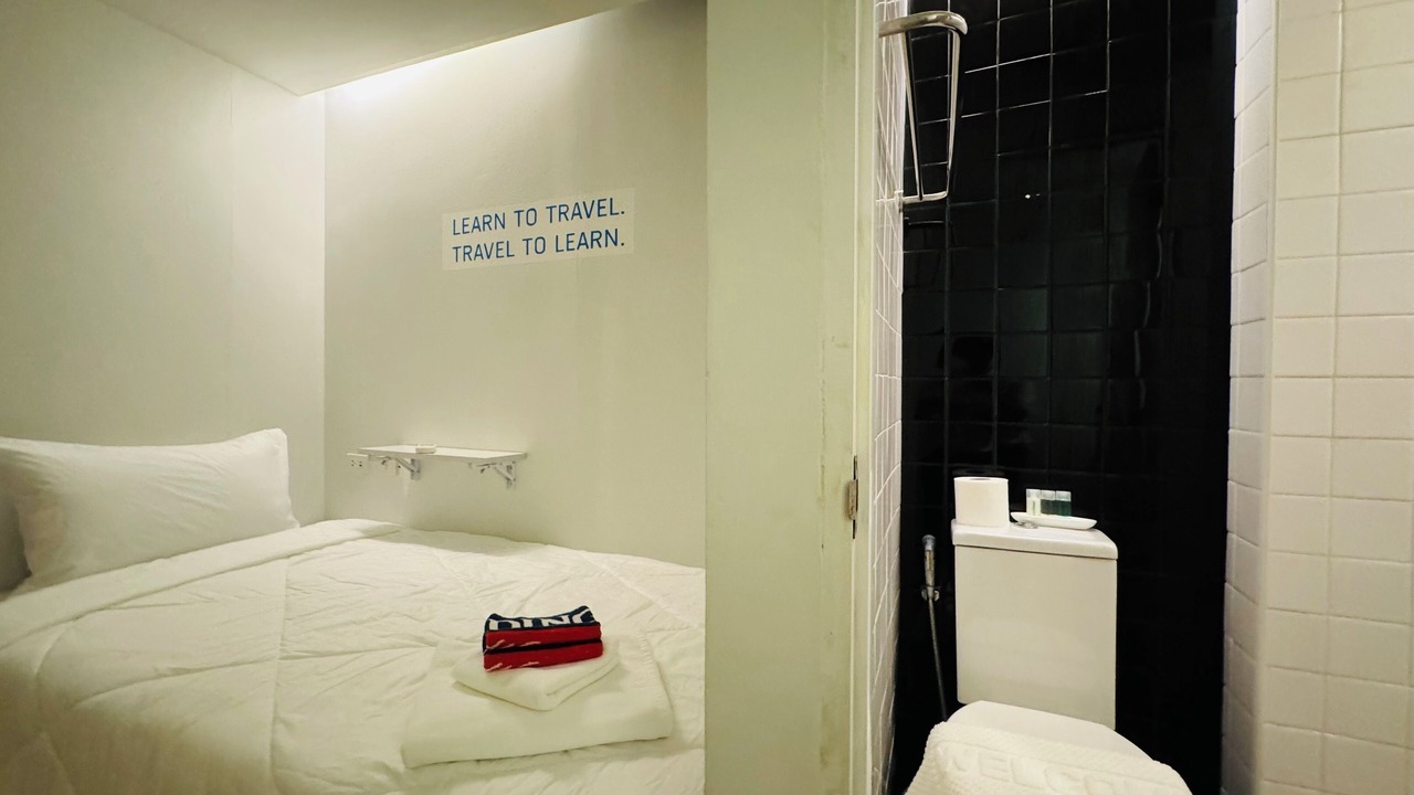 Photo of Bedroom in Embassy District