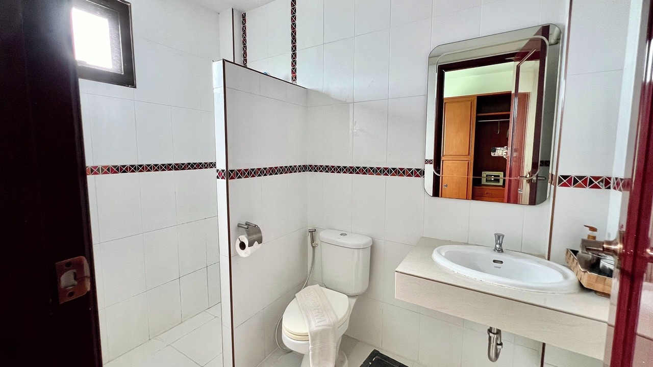 Photo of Bathroom in Nai Wiang