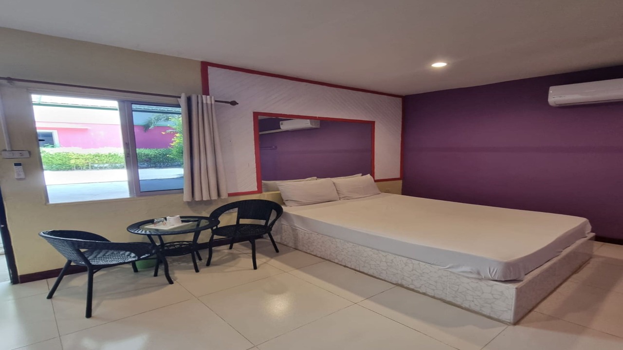 Photo of Bedroom in Saen Saep