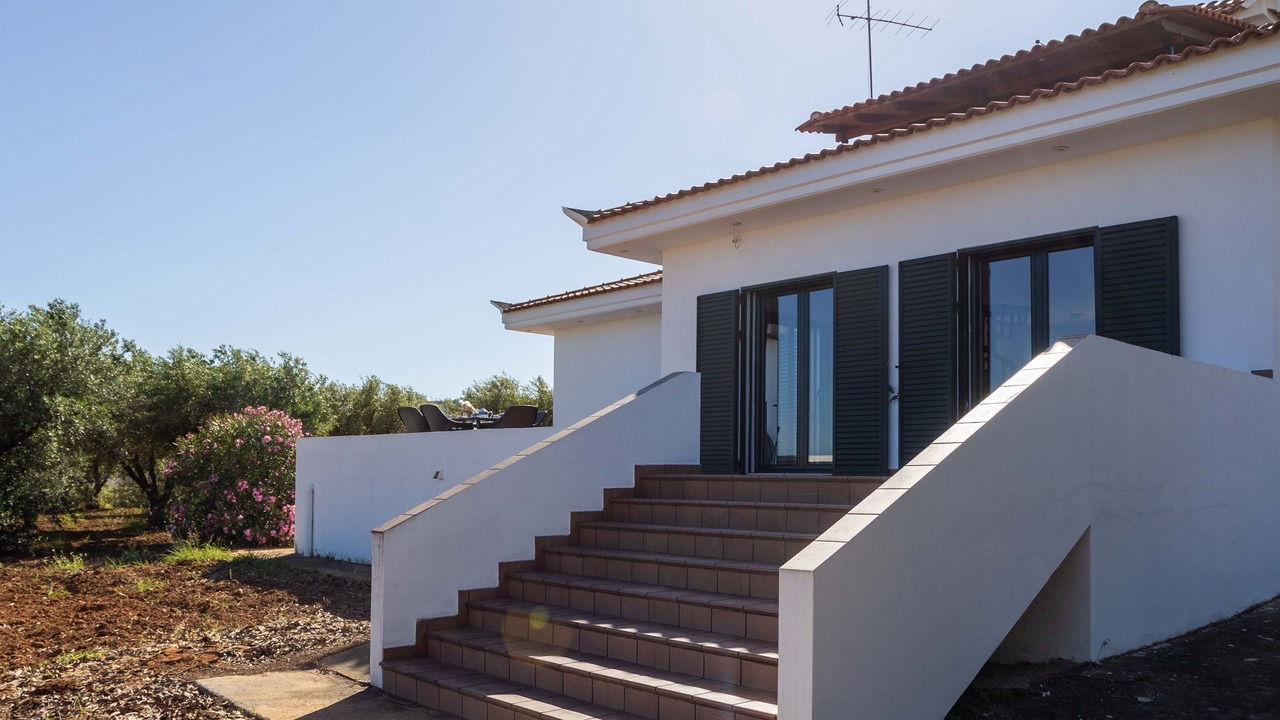 Photo of Outdoor in Aipeia