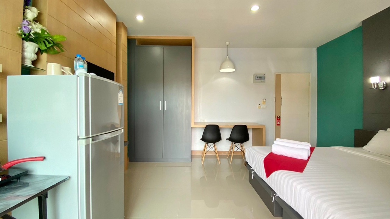 Photo of Bedroom in Chalong