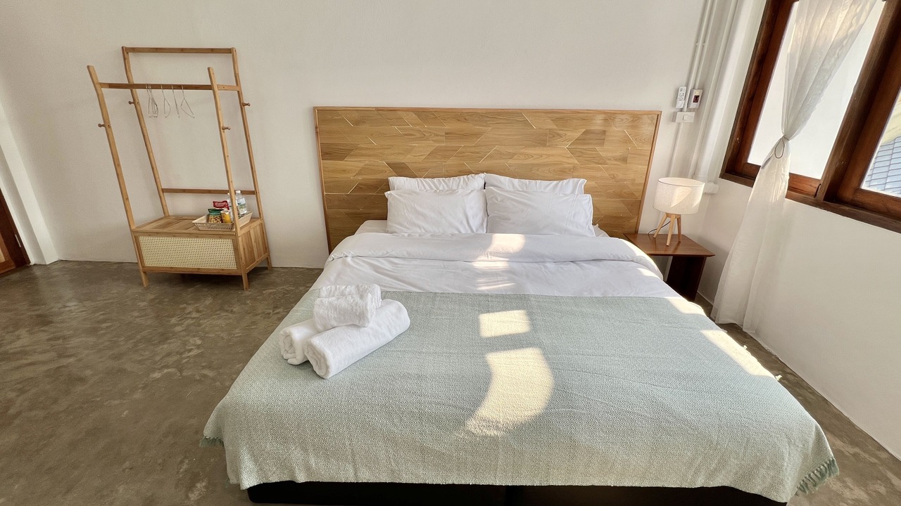 Photo of Bedroom in Pom Prap Sattru Phai
