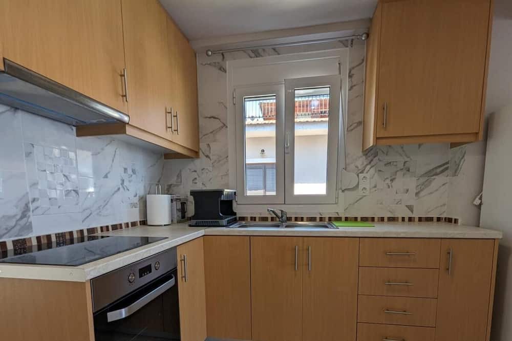Photo of Kitchen in Kamena Vourla