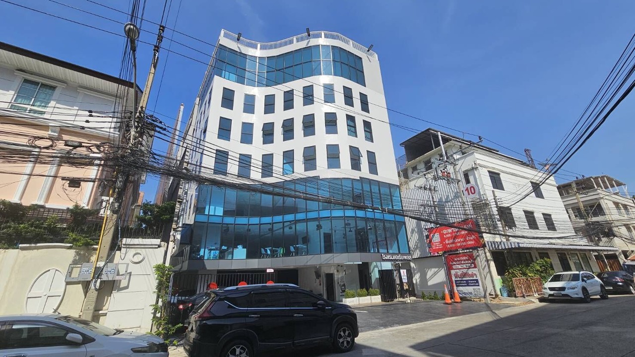 Photo of Outdoor in Chong Nonsi
