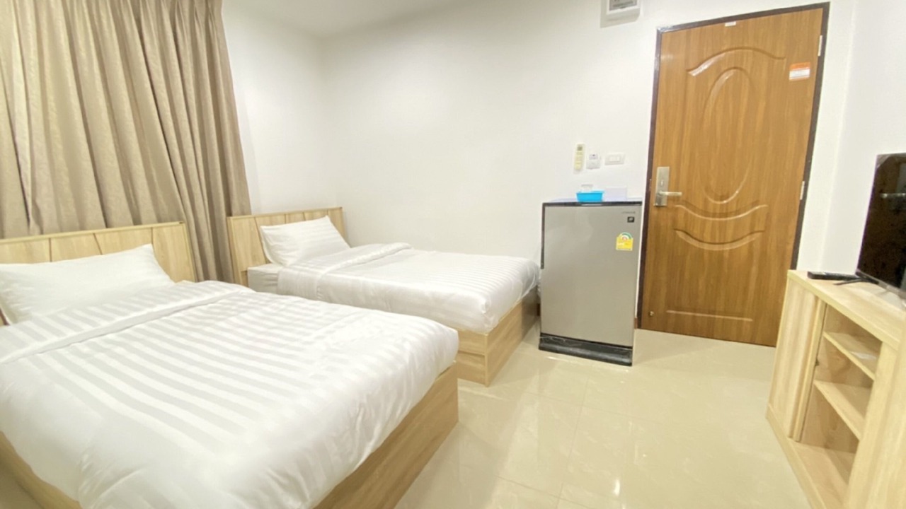 Photo of Bedroom in Thanon Nakhon Chai Si