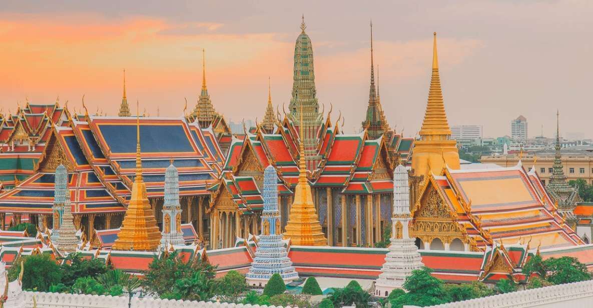 Photo of Outdoor in Thanon Nakhon Chai Si