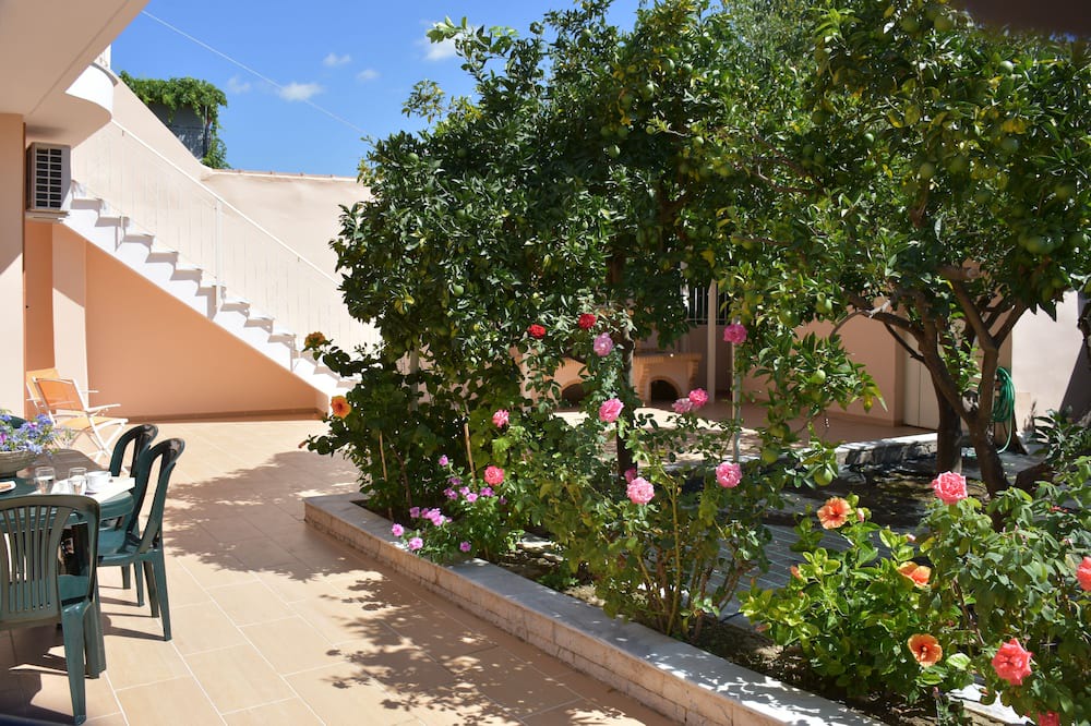Photo of Outdoor in Gastouni