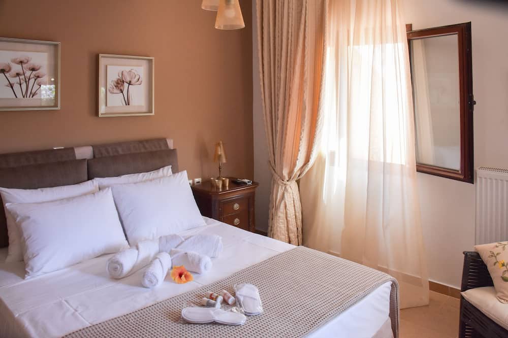 Photo of Bedroom in Gastouni