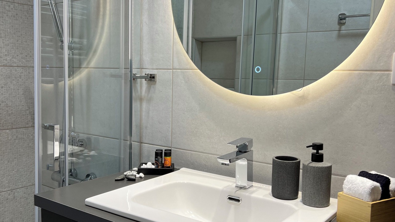 Photo of Bathroom in Koukaki
