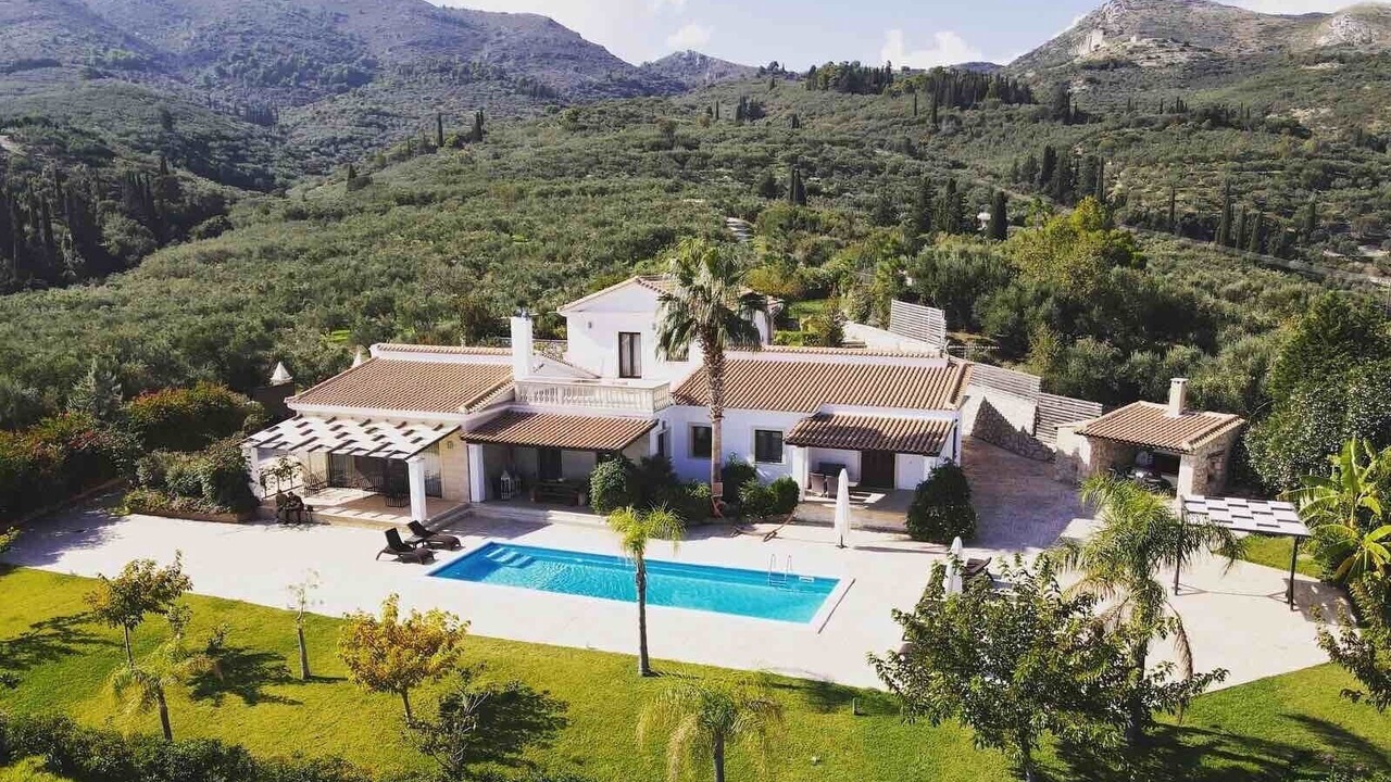 Photo of Outdoor in Romirion