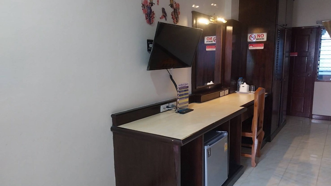 Photo of Bedroom in Na Kluea