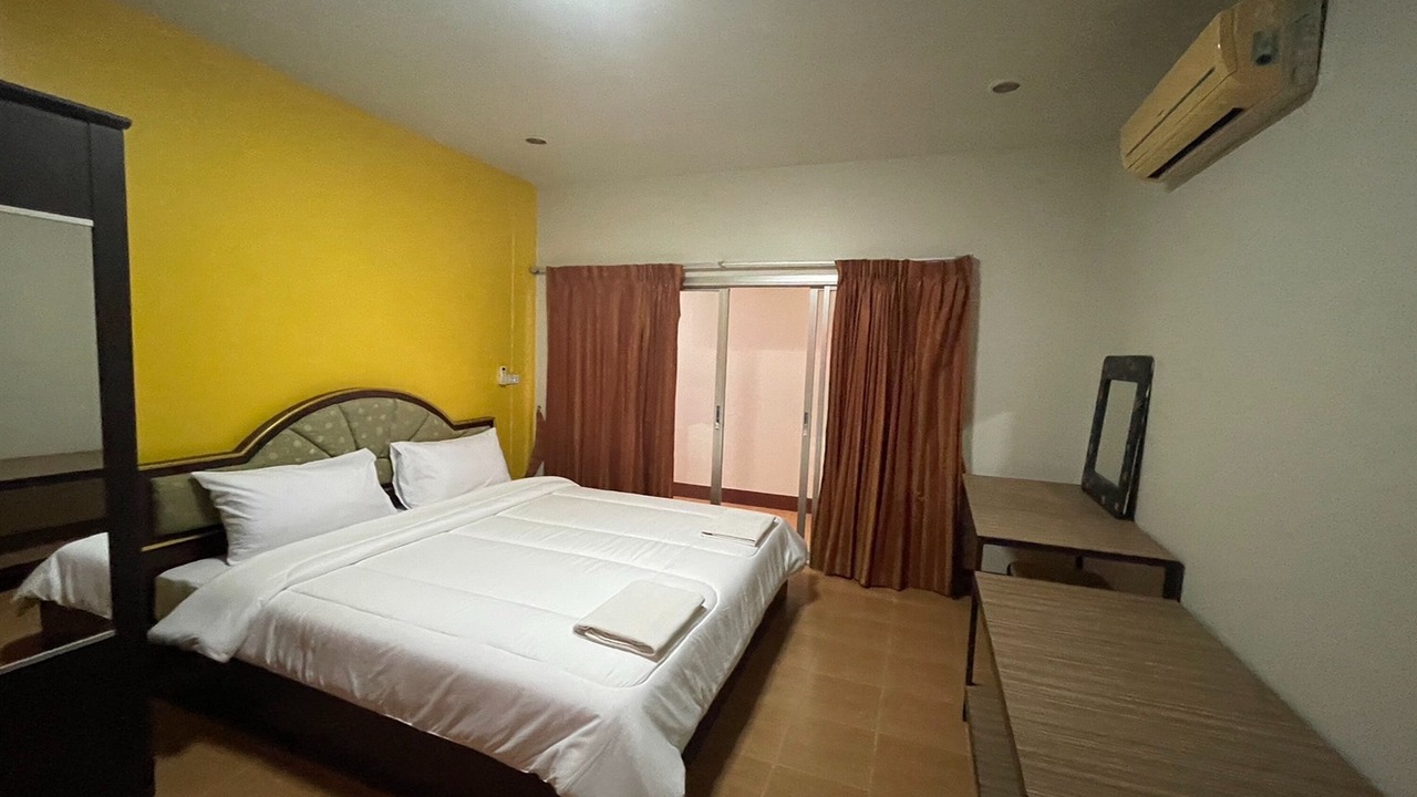 Photo of Bedroom in Thep Kasattri