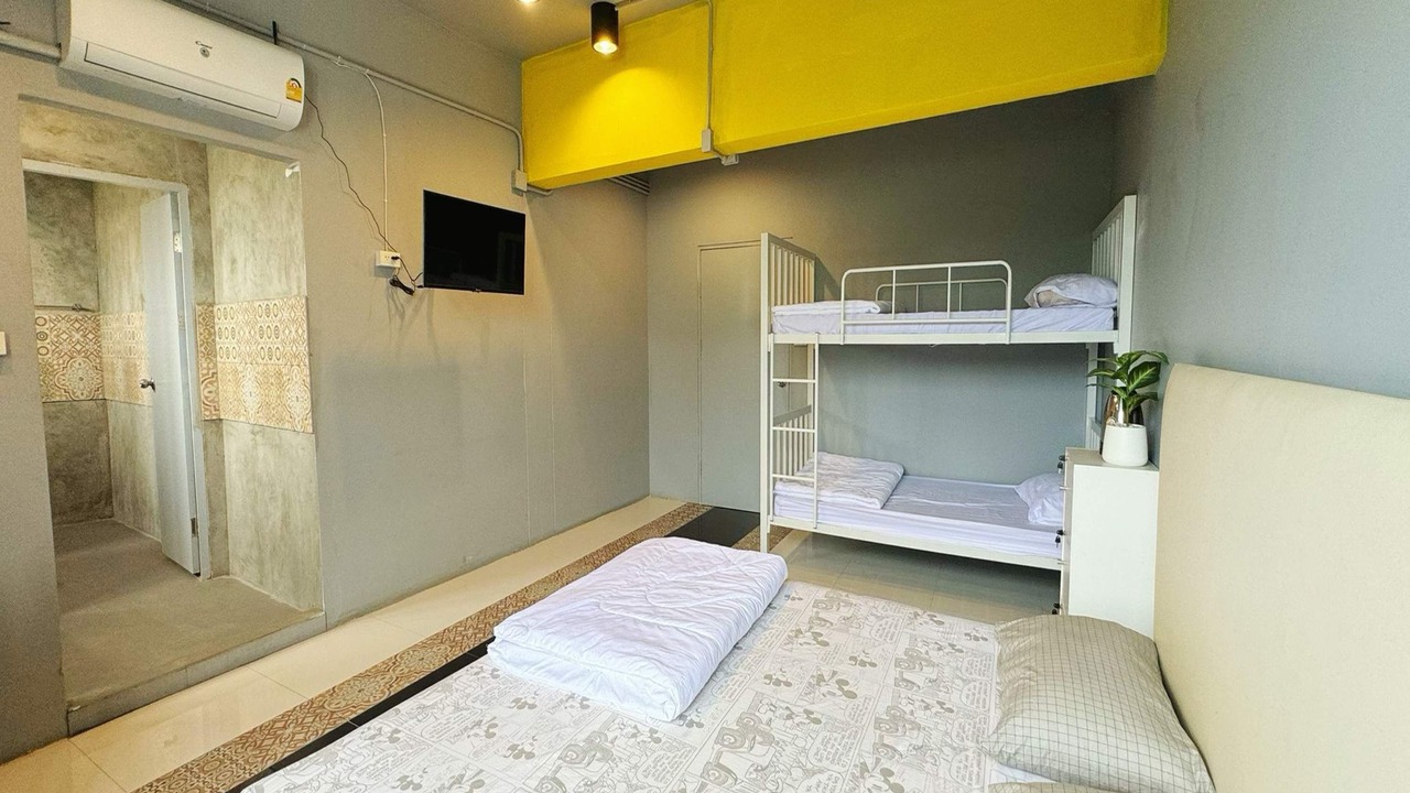 Photo of Bathroom in Huai Khwang