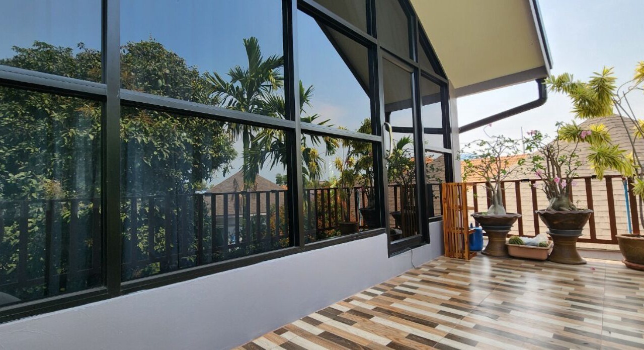 Photo of Patio Balcony in Bang Sare