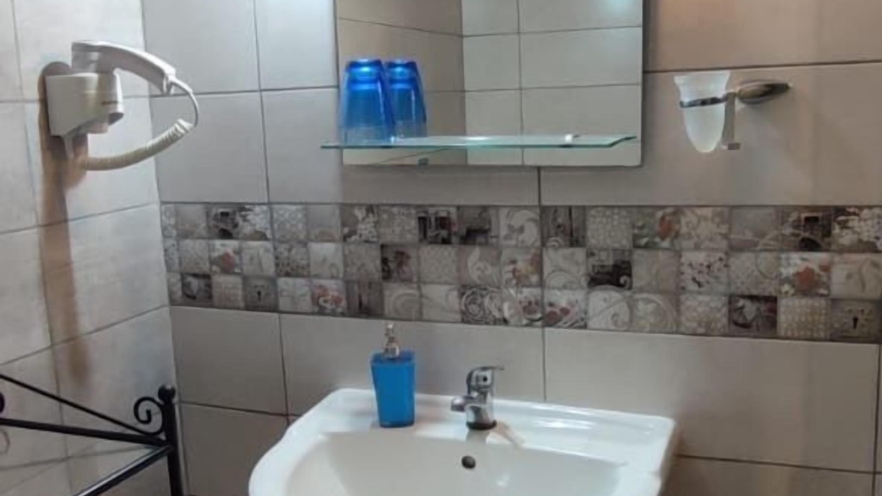 Photo of Bathroom in Kalavarda