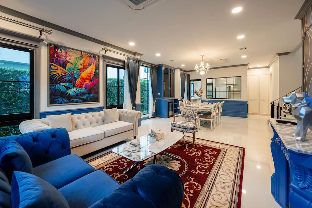 Photo of Livingroom in Saphan Sung