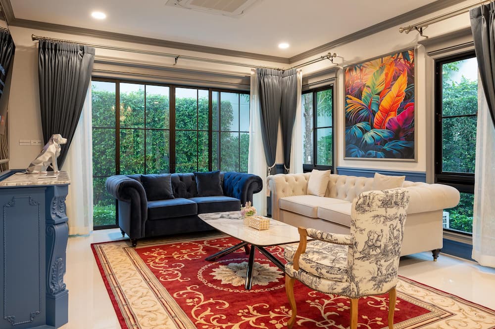 Photo of Livingroom in Saphan Sung