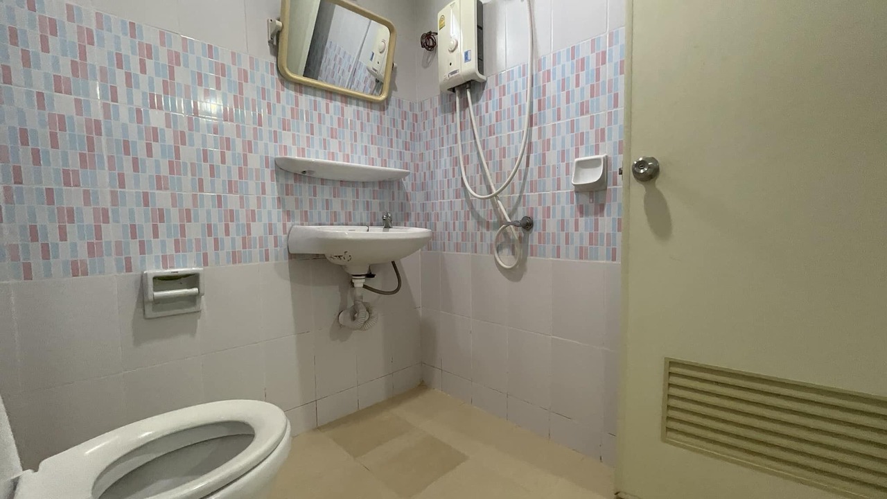 Photo of Bathroom in Lop Buri