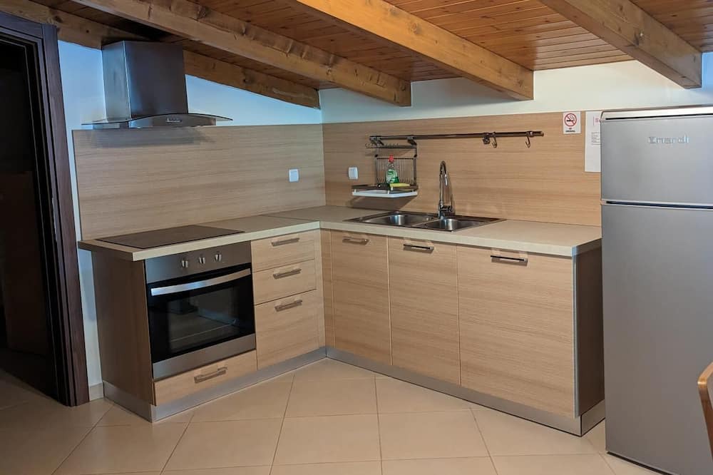 Photo of Kitchen in Kamena Vourla